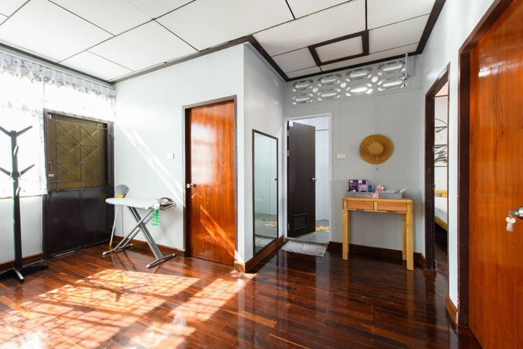 Bluebell House Hatyai - Cosy 3 Bedrooms For 10 Pax - 9 Mins Drive To Lee Grd Ban Kho Hong Eksteriør billede